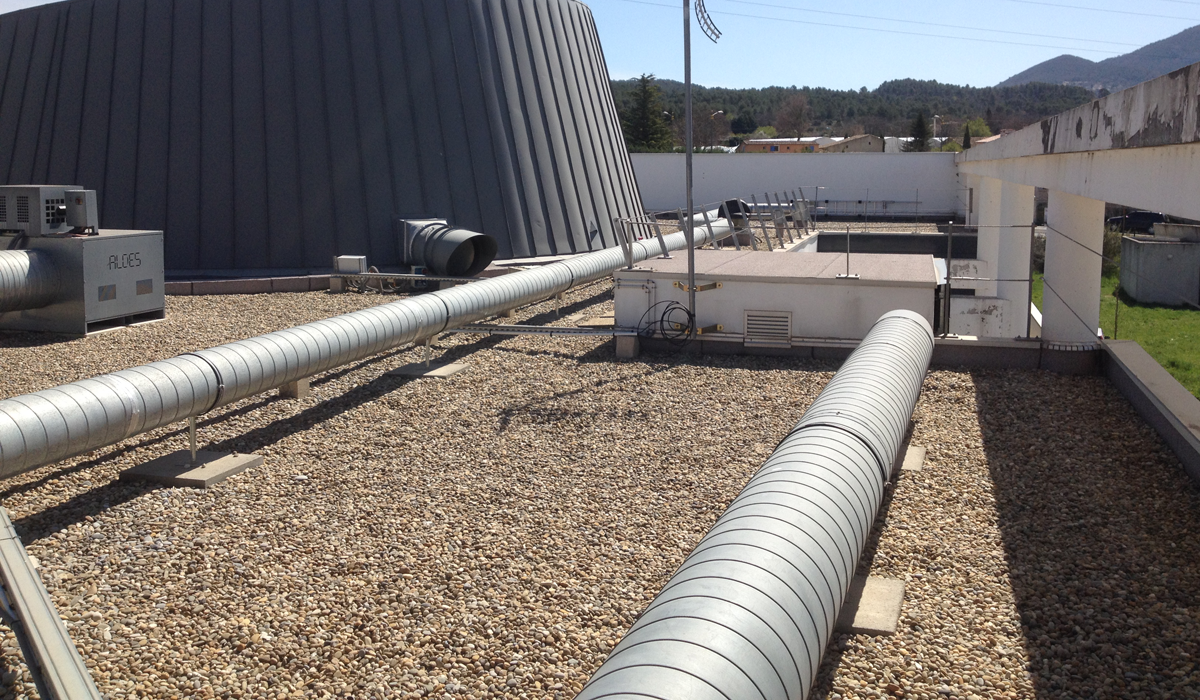 Intervention en entreprise sur toiture terrasse industrielle